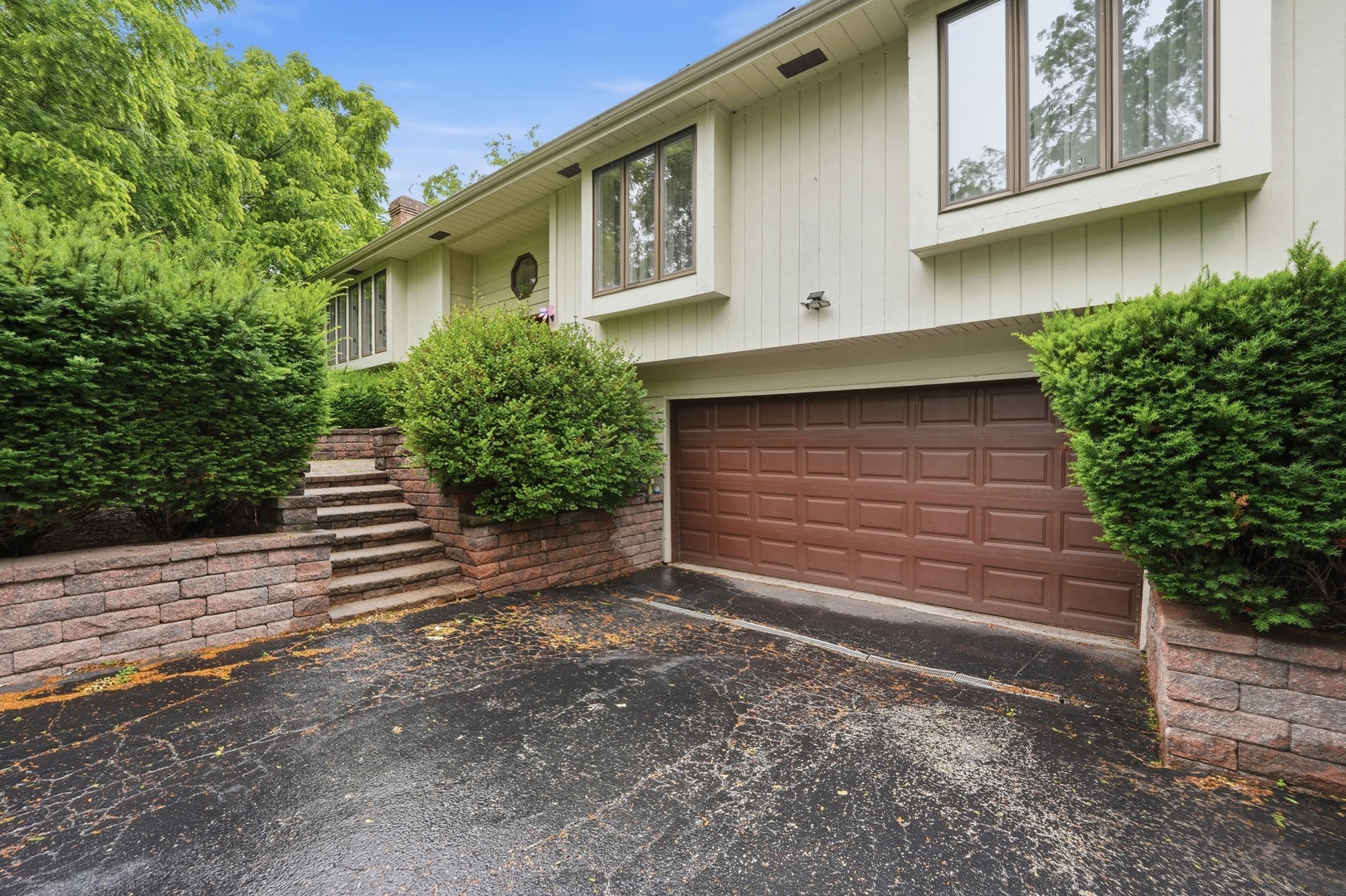 21 Sequoia Road Property Photo 2