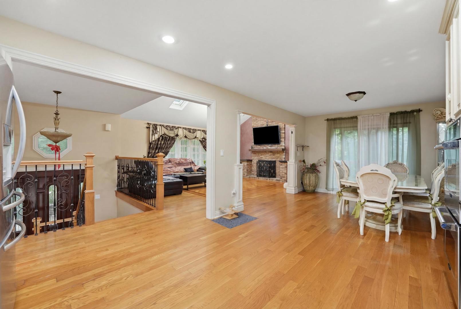 21 Sequoia Road Property Photo 4