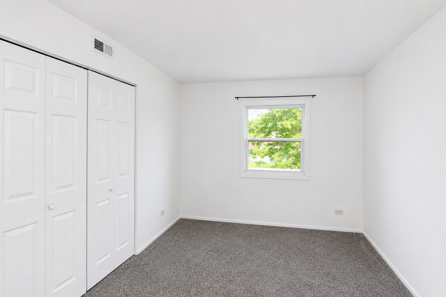 320 Joan Court D Property Photo 16