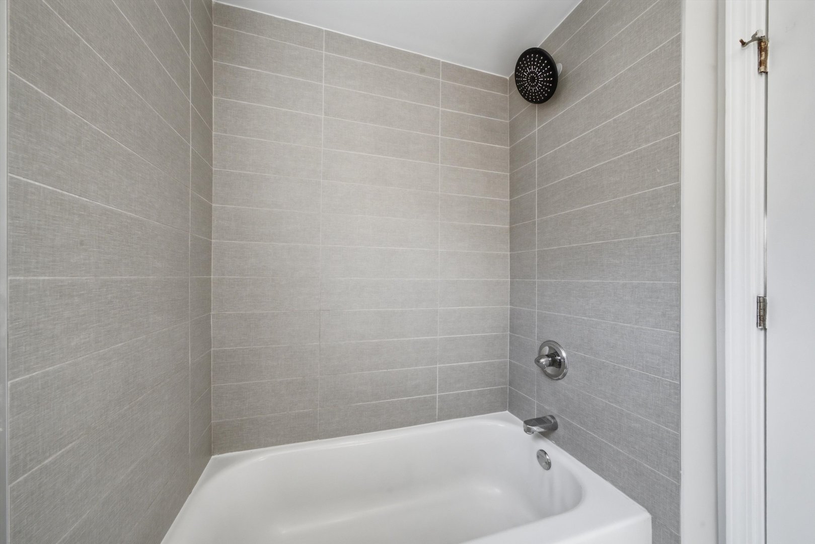 1111 E 93rd Street Property Photo 8