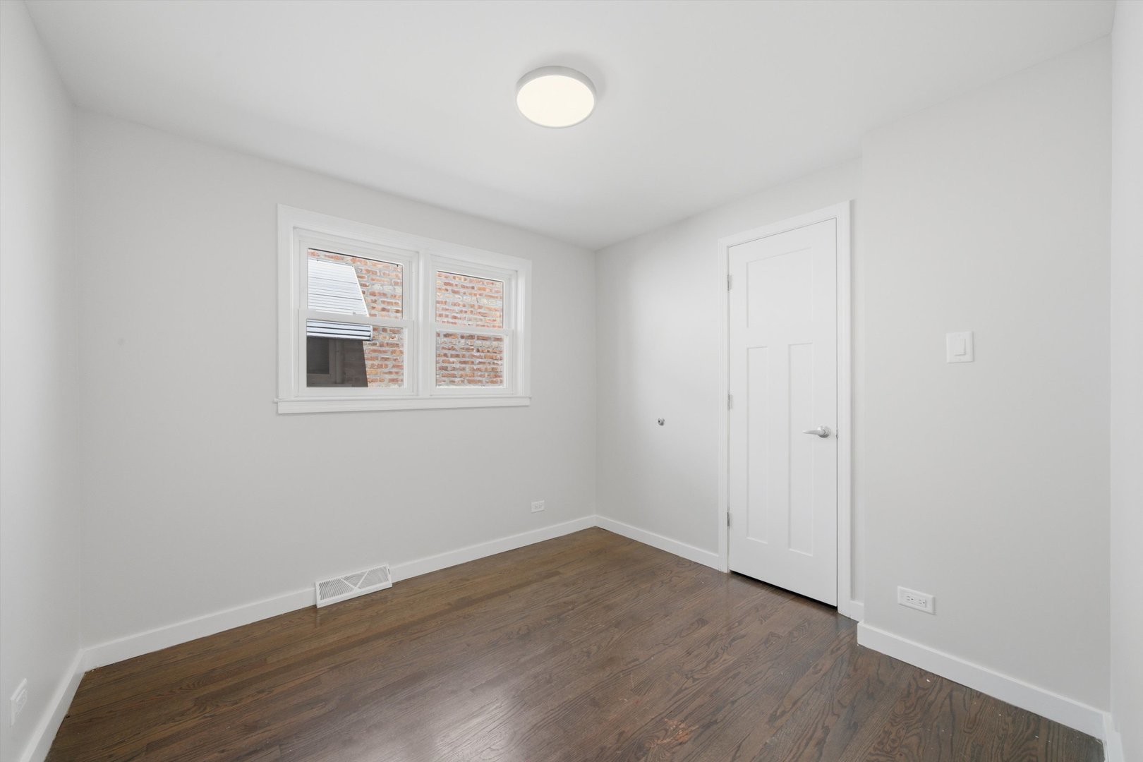 1111 E 93rd Street Property Photo 11