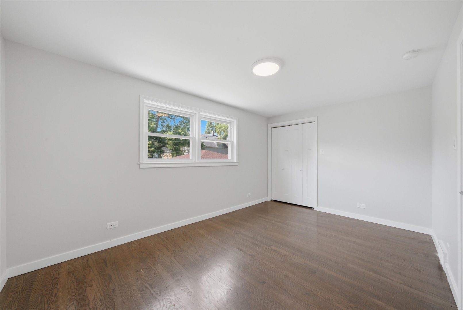 1111 E 93rd Street Property Photo 12