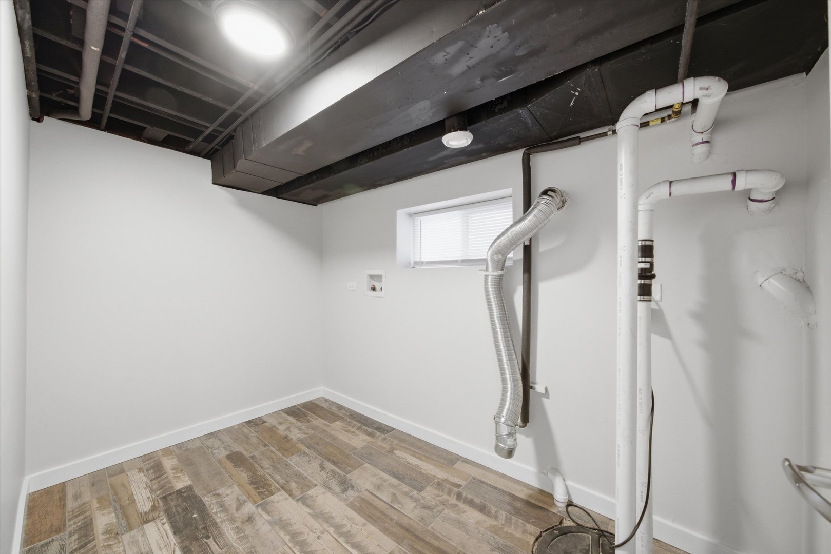 1111 E 93rd Street Property Photo 13