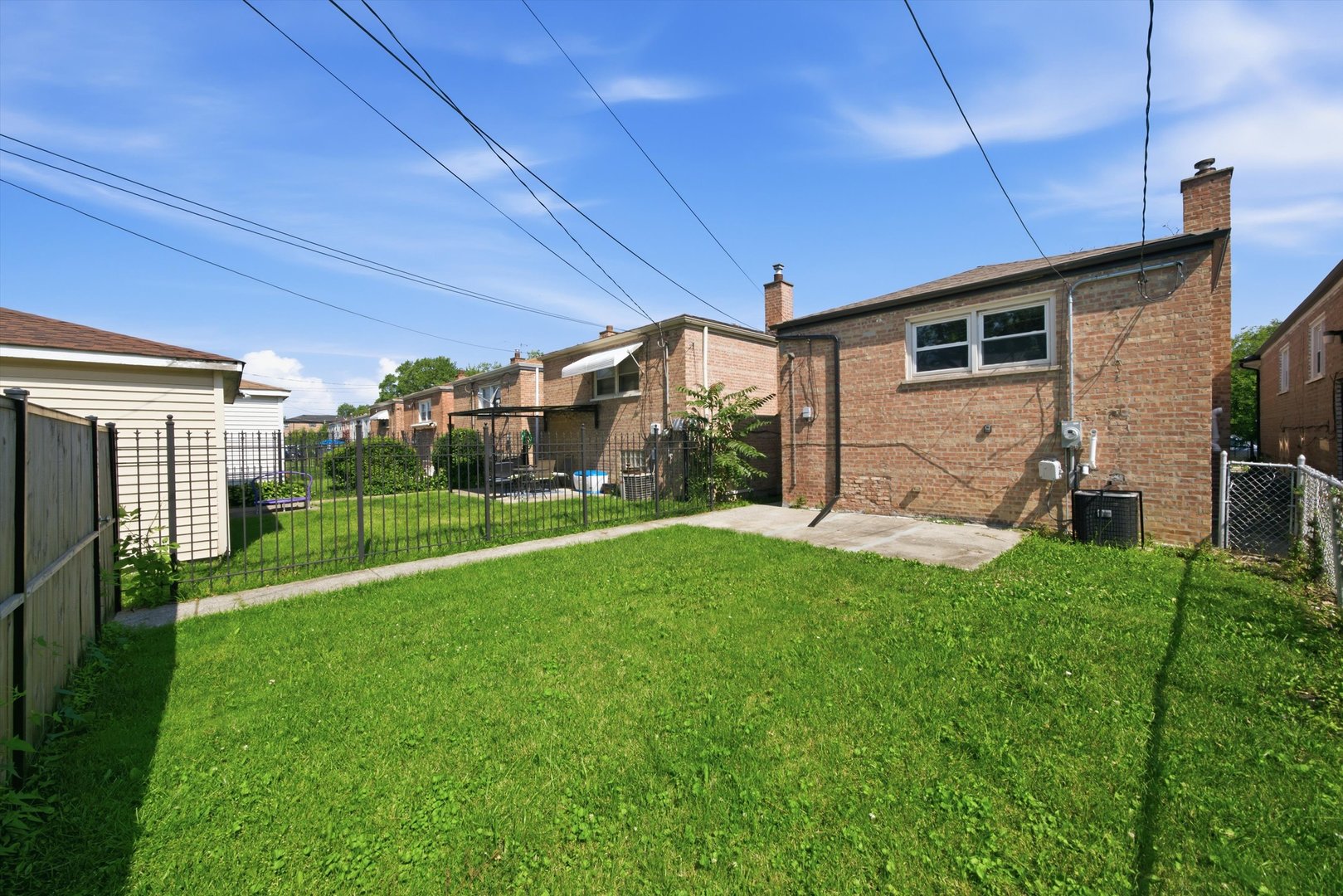 1111 E 93rd Street Property Photo 20