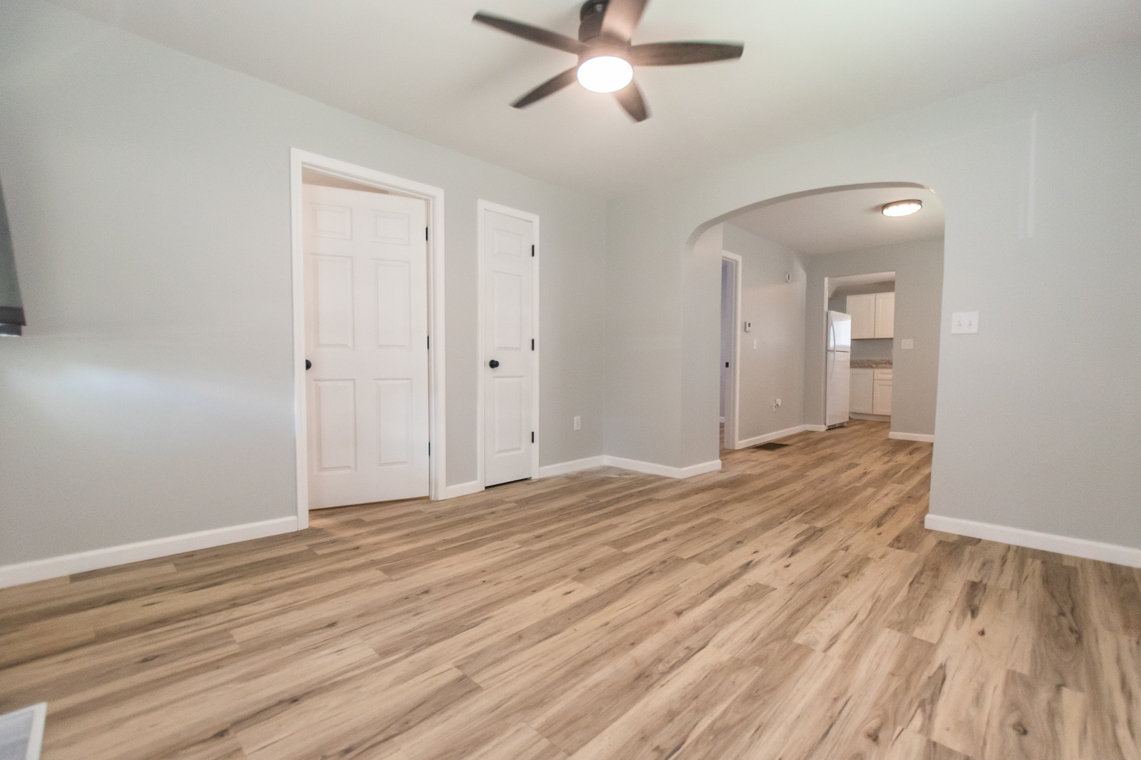 1820 W 9th Street Property Photo 4