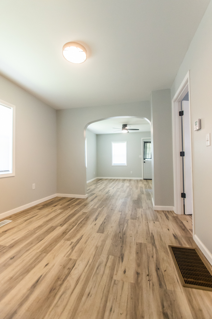 1820 W 9th Street Property Photo 9