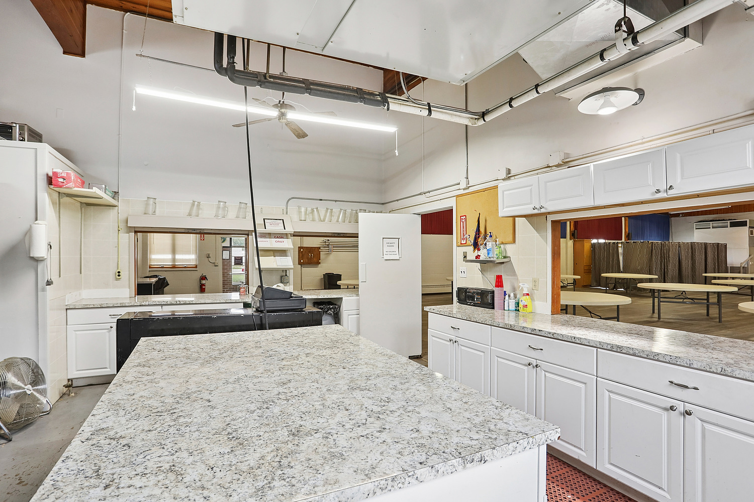 510 E Dearborn Street Property Photo 11