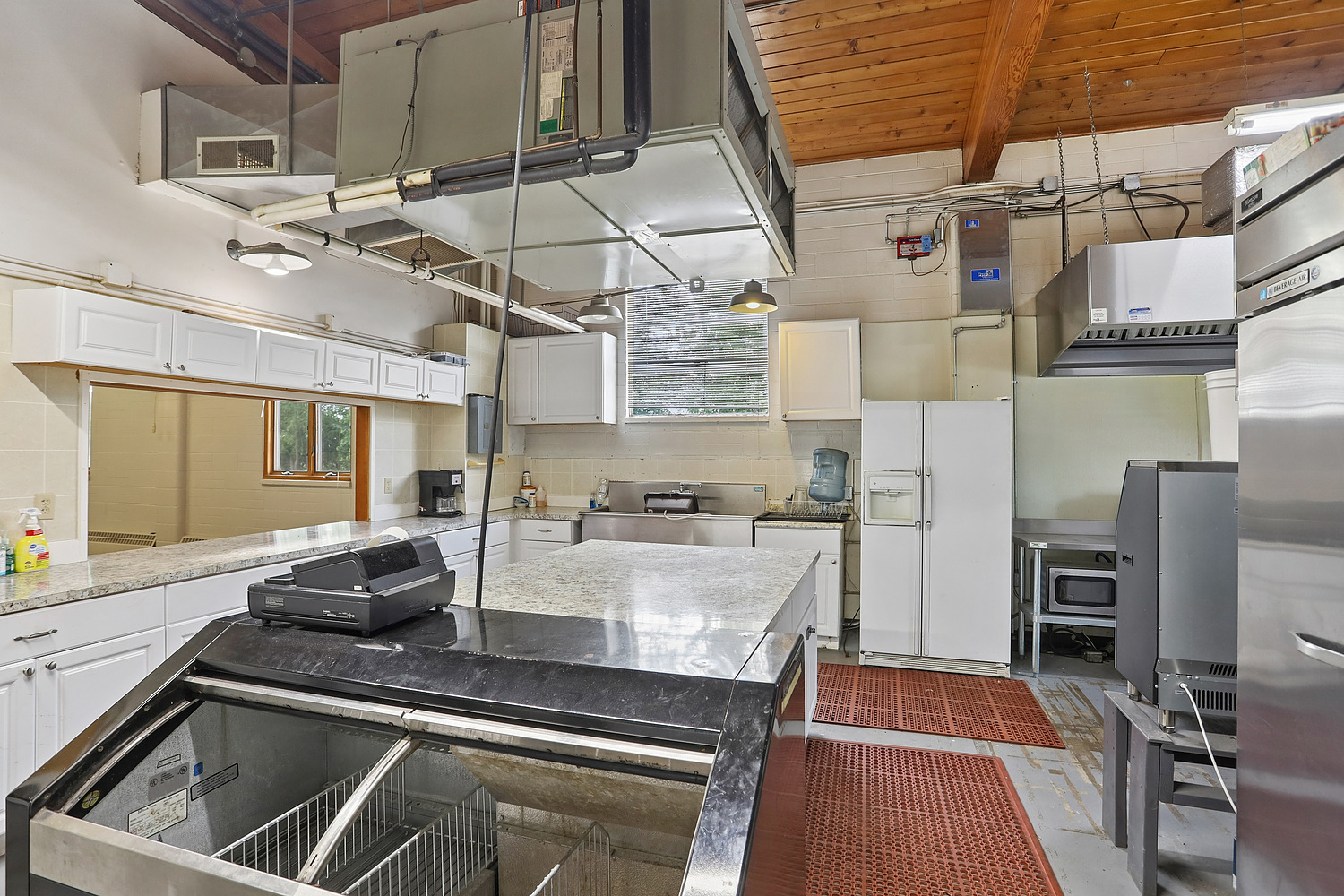 510 E Dearborn Street Property Photo 13