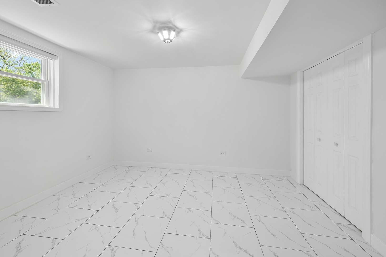 8920 Fairway Drive Property Photo 16