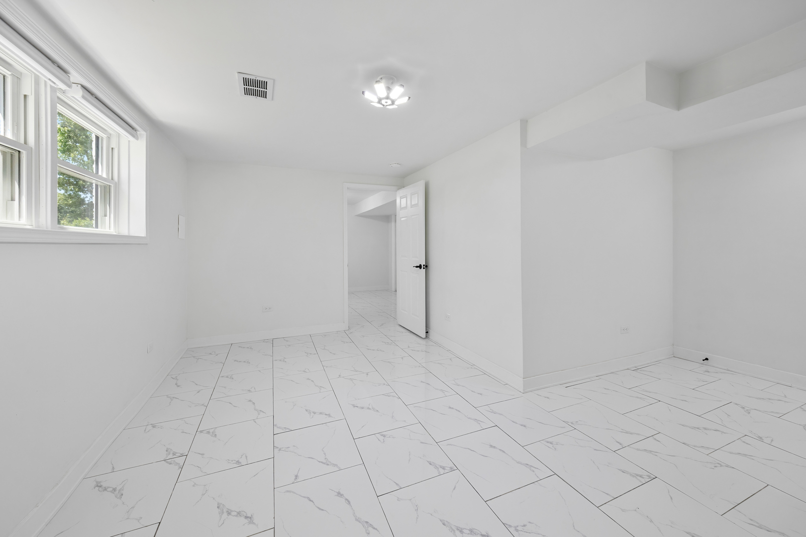 8920 Fairway Drive Property Photo 19