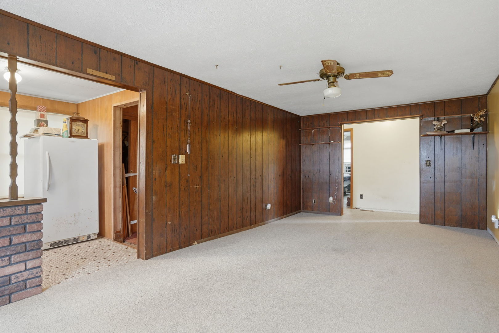 12694 Meredosia Road Property Photo 6