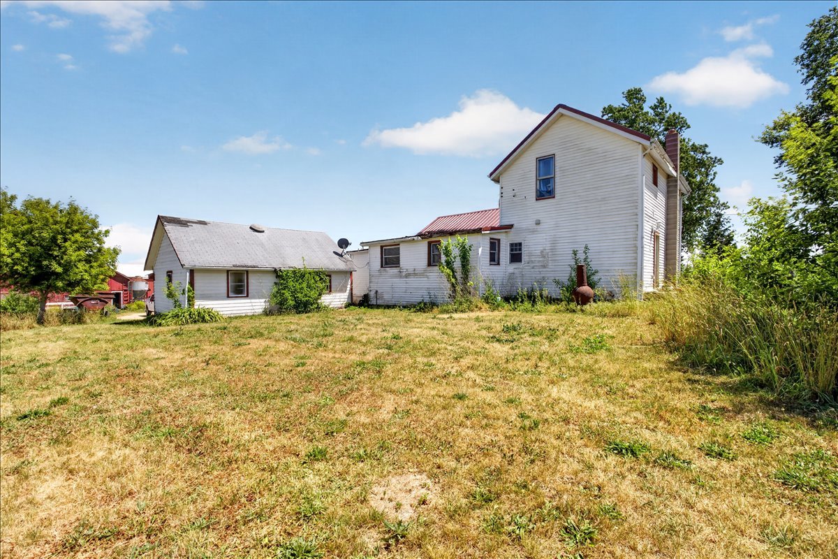 10112 E High Road Property Photo 16