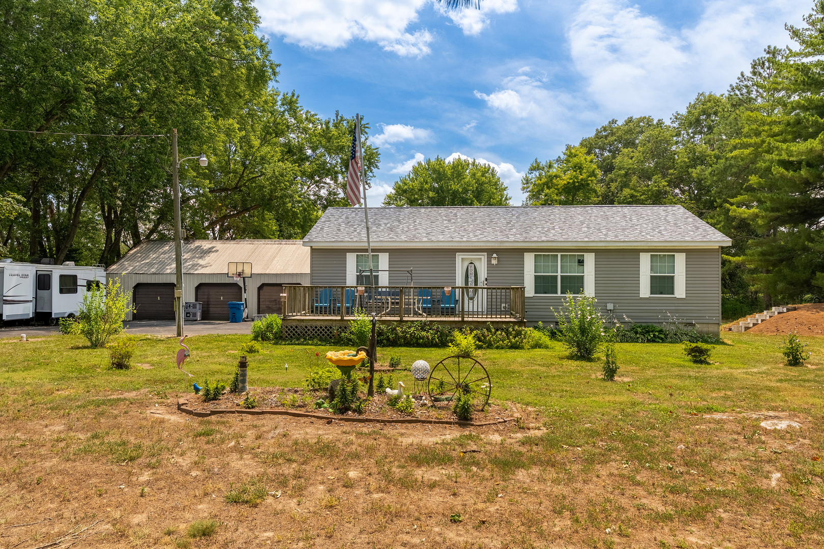 8184 Knox Road Property Photo 2
