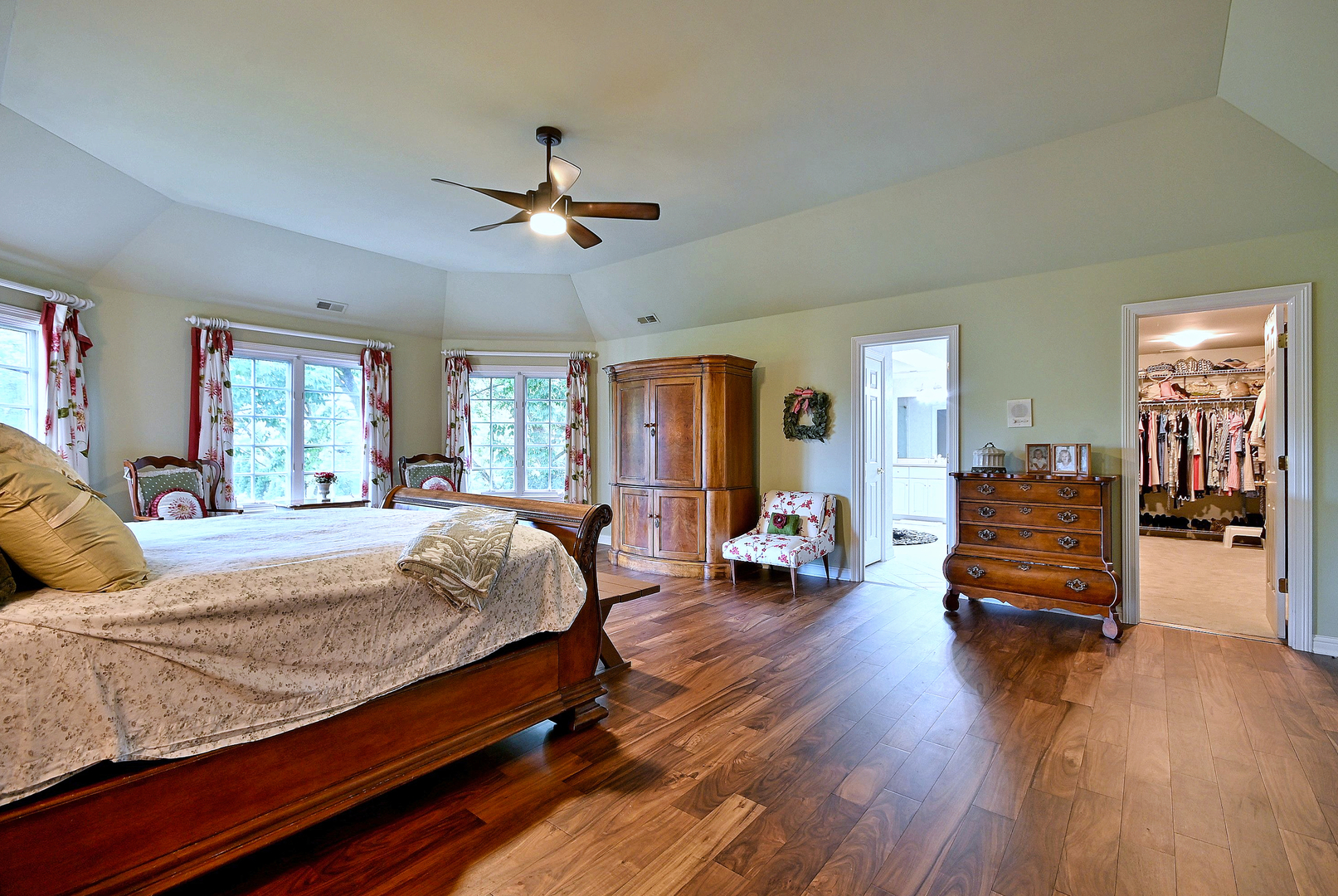 155 S Chandler Avenue Property Photo 43
