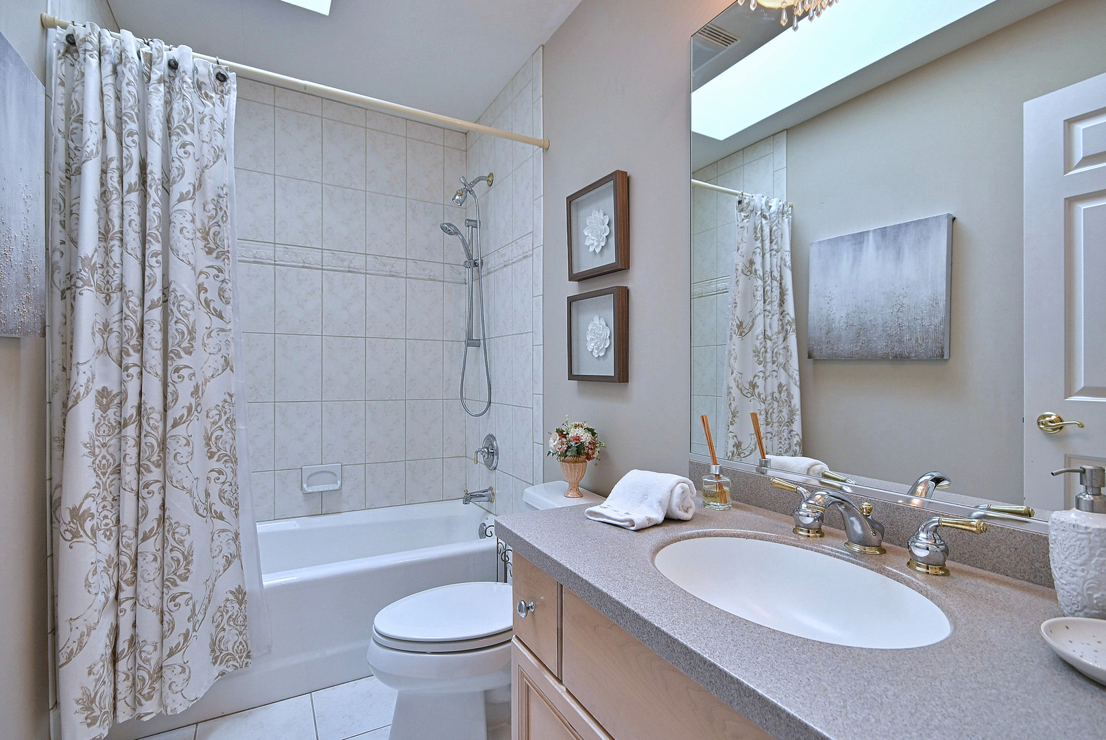 155 S Chandler Avenue Property Photo 47