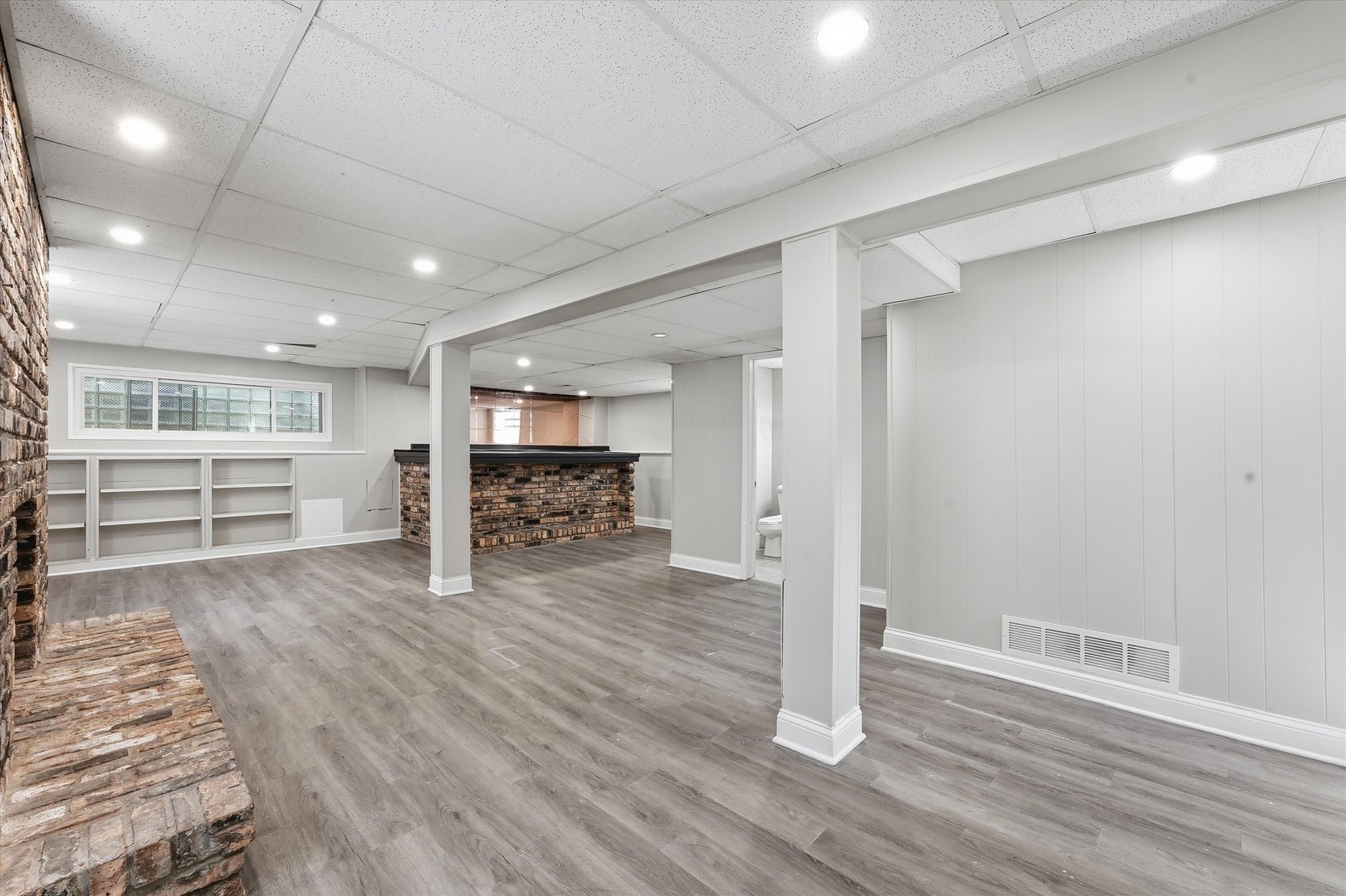 18045 Birch Avenue Property Photo 11