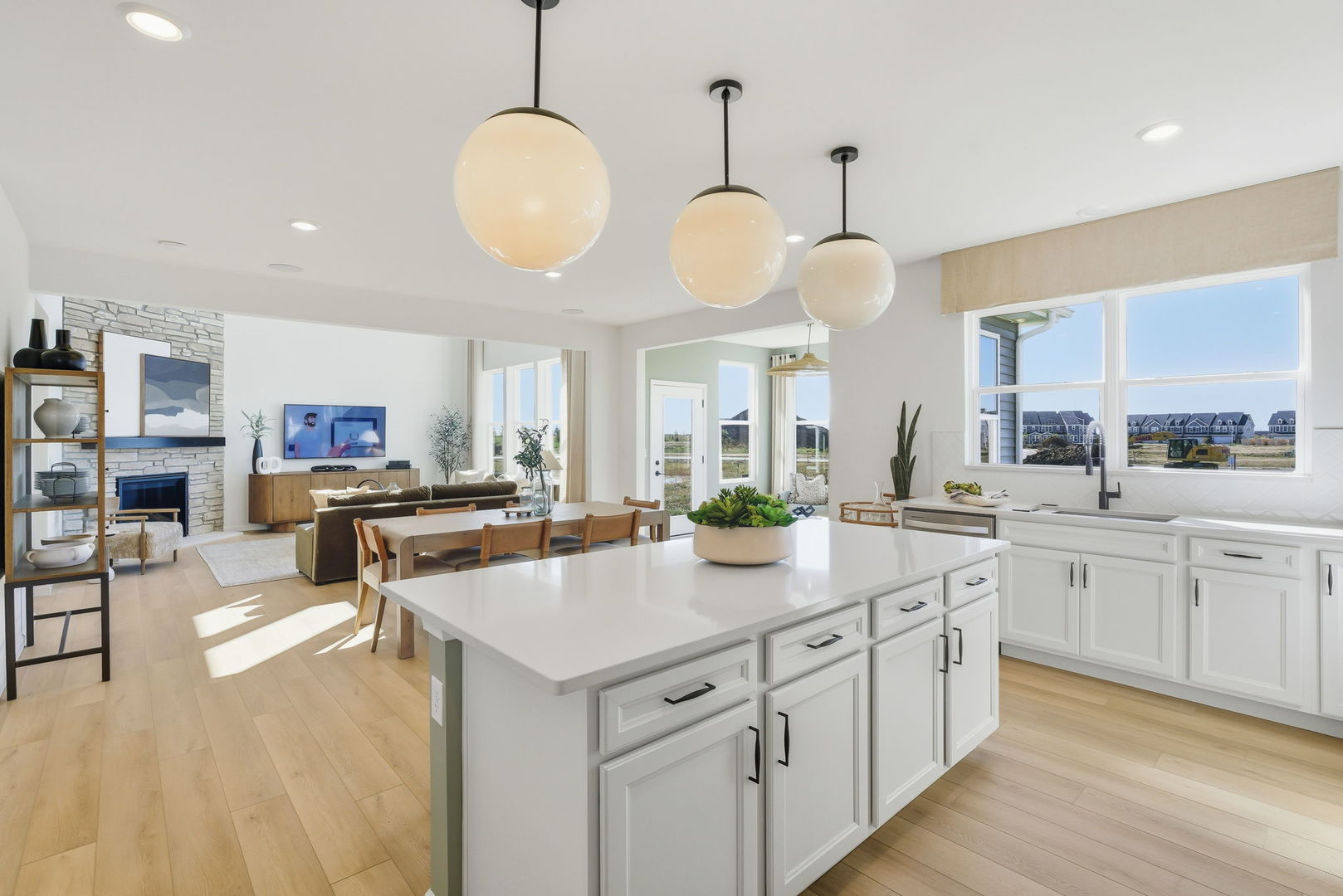 12721 S Harry Circle Property Photo 4