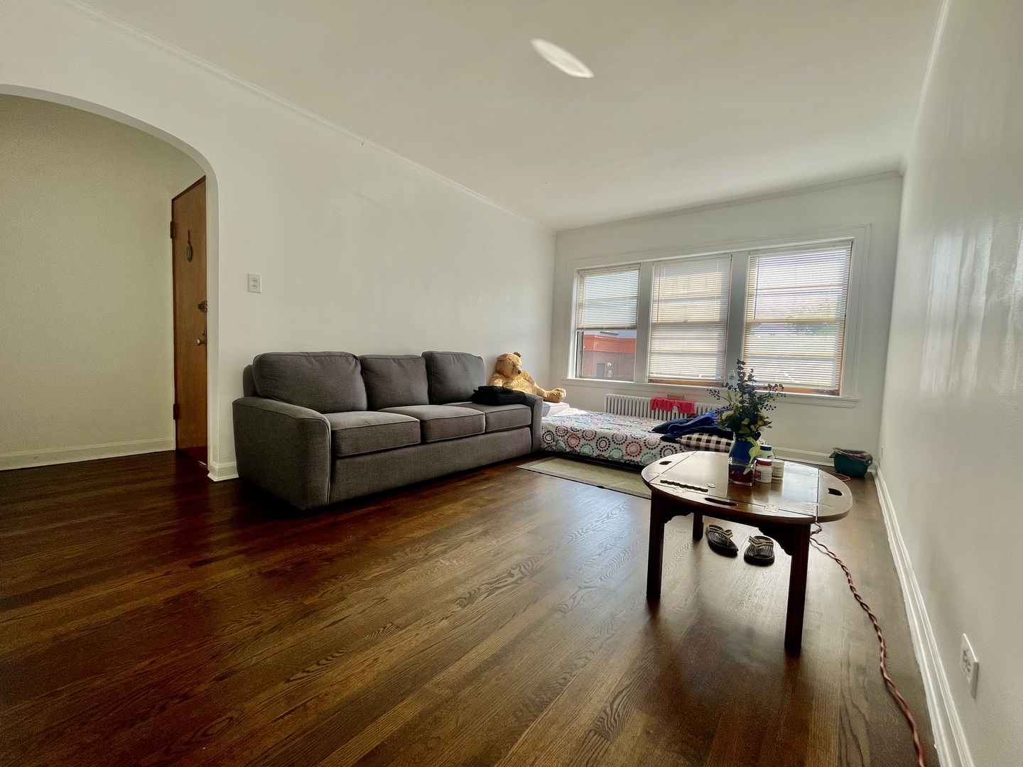 2748 N Austin Avenue Property Photo 5