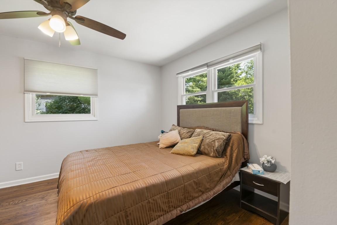 12617 Ventura Boulevard Property Photo 14