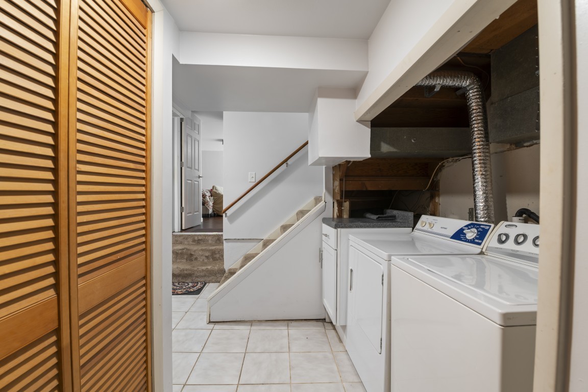 12617 Ventura Boulevard Property Photo 24