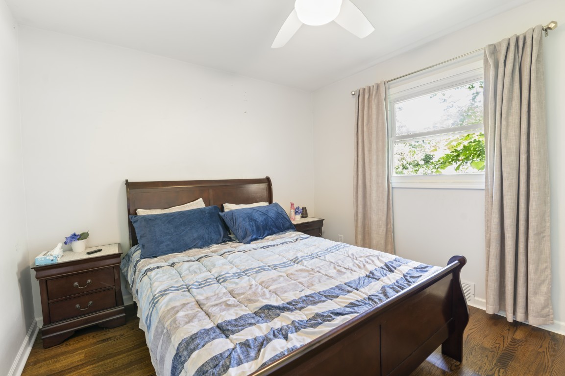 12617 Ventura Boulevard Property Photo 35