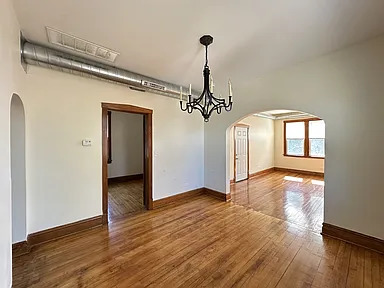 5433 S Millard Avenue Property Photo 15