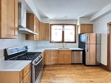 5433 S Millard Avenue Property Photo 19