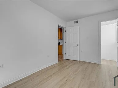 5433 S Millard Avenue Property Photo 34