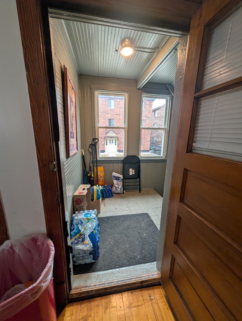 5433 S Millard Avenue Property Photo 68