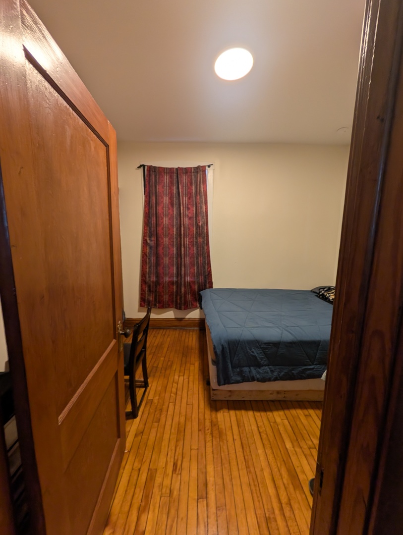 5433 S Millard Avenue Property Photo 76