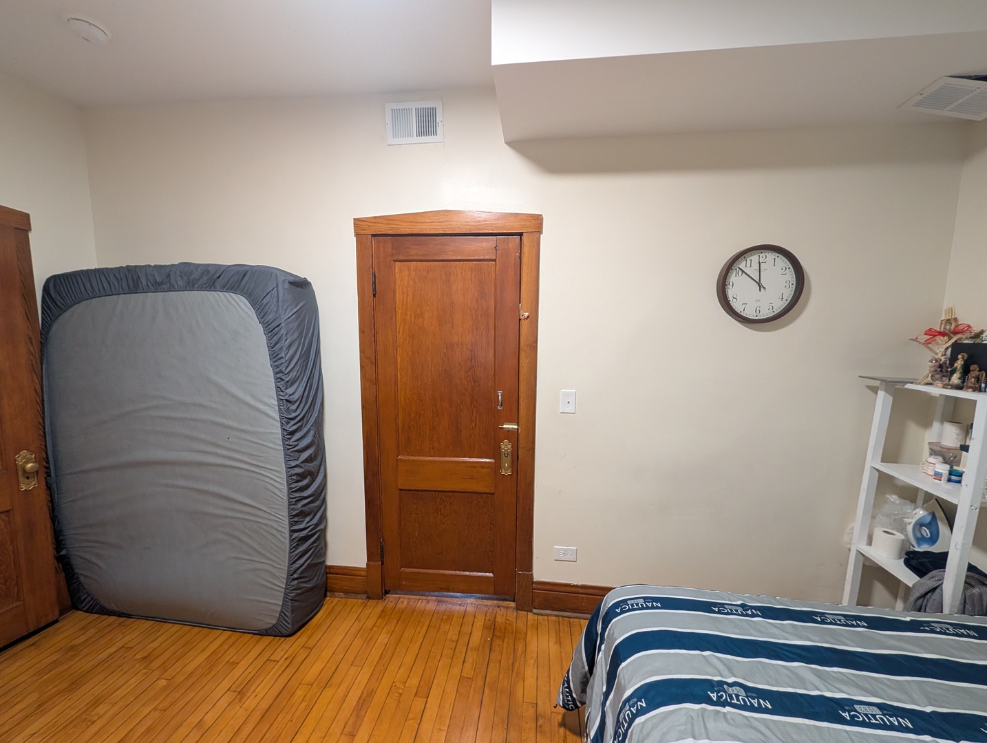 5433 S Millard Avenue Property Photo 85