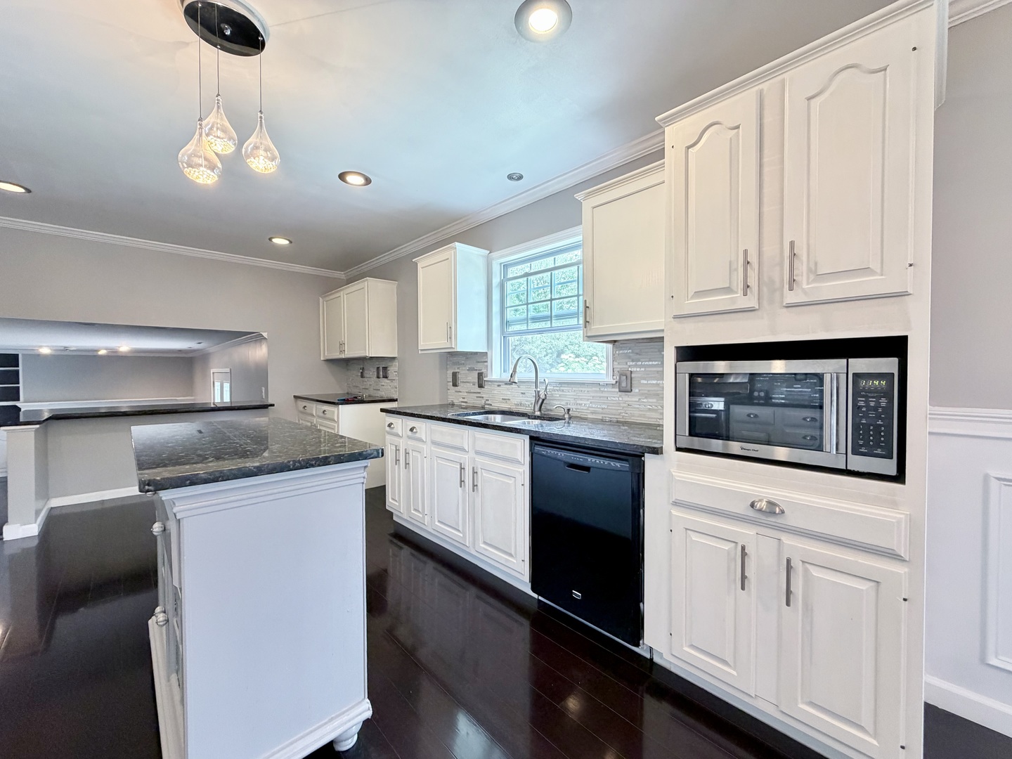 628 12th Avenue Property Photo 16
