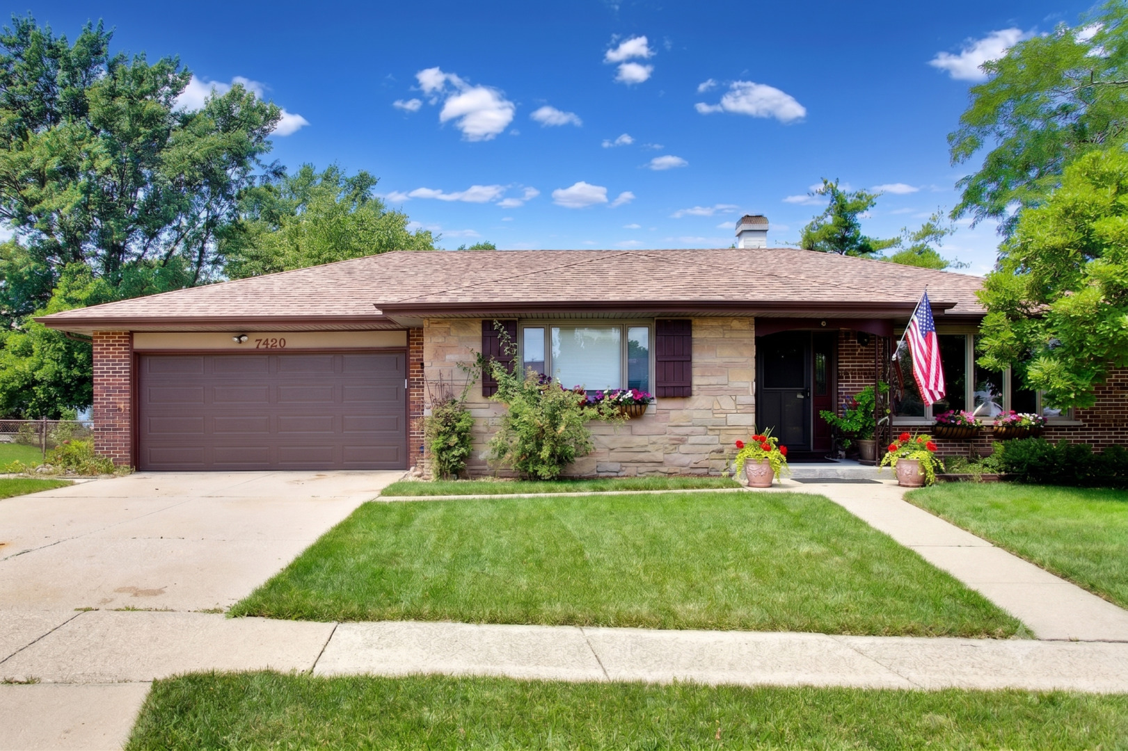 7420 Gladiola Avenue Property Photo 1