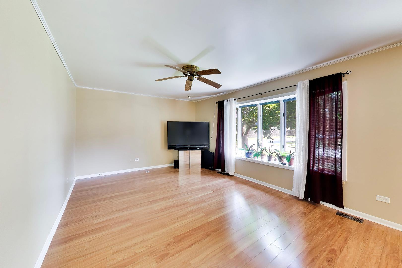 7420 Gladiola Avenue Property Photo 4