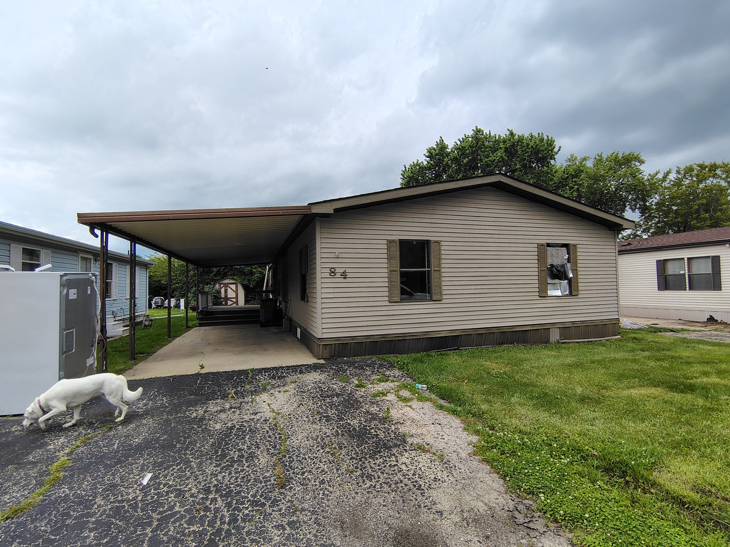 84 Berry Lane Property Photo 2