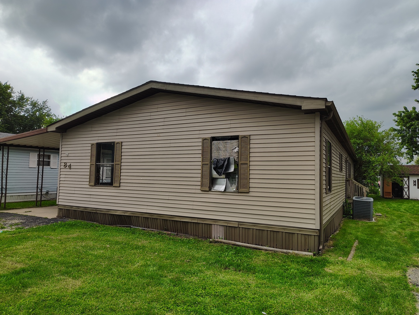 84 Berry Lane Property Photo 3