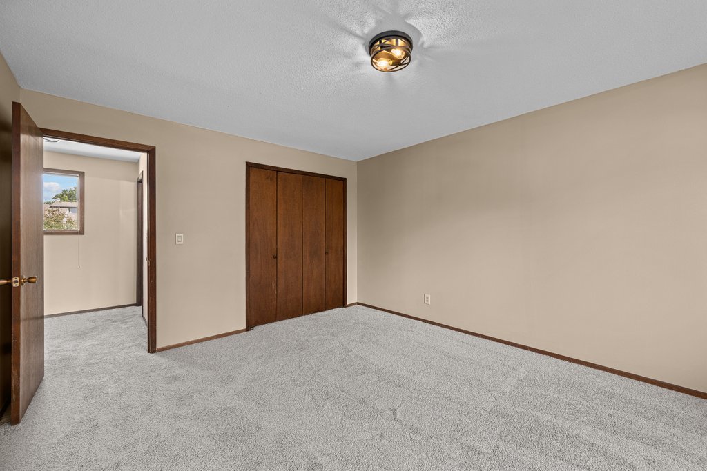 3283 Johnathan Avenue 3283 Property Photo 21