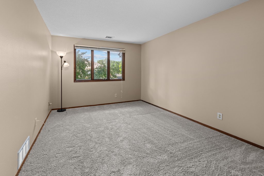 3283 Johnathan Avenue 3283 Property Photo 25