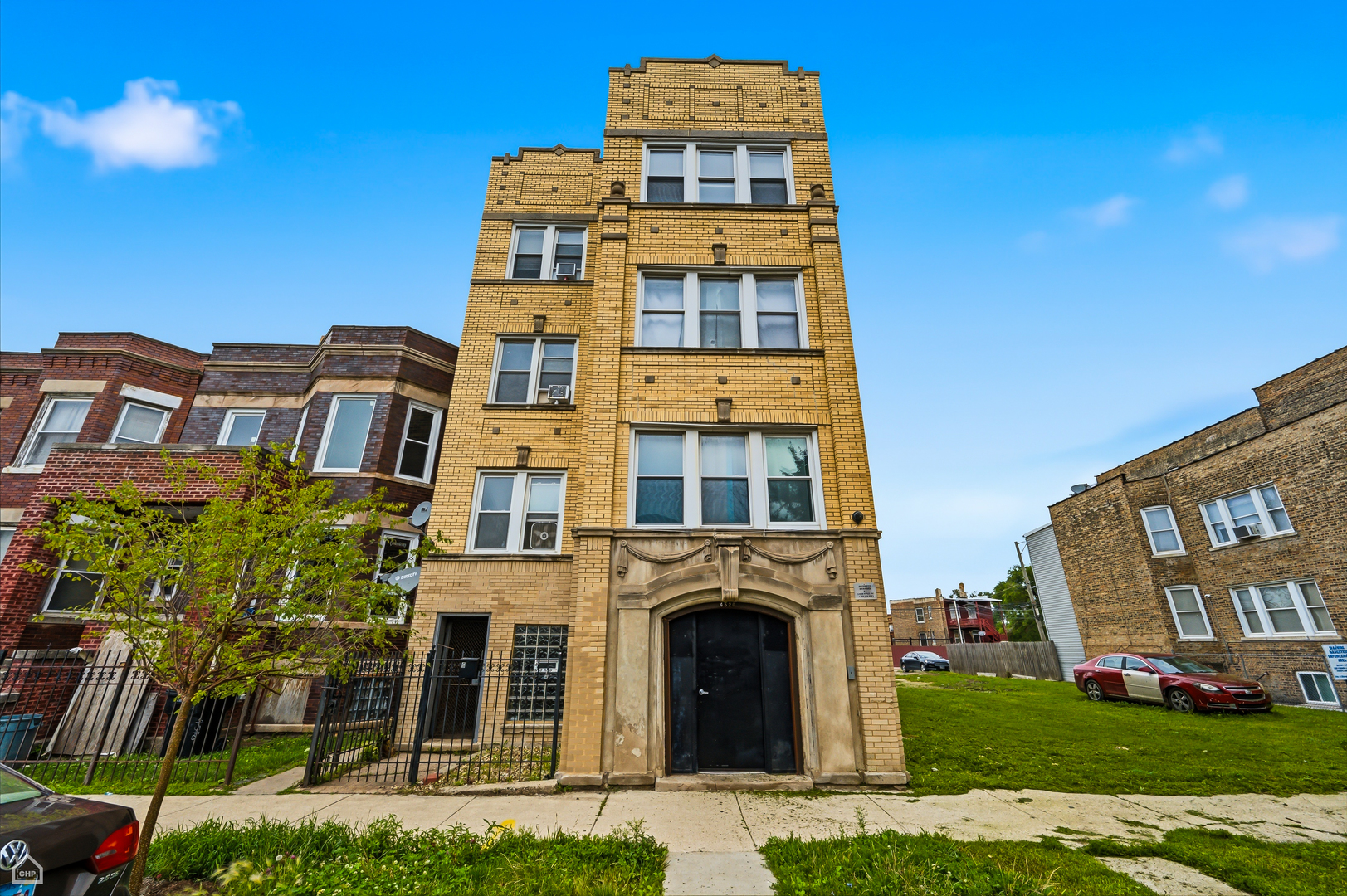 4520 W Jackson Boulevard Property Photo 1