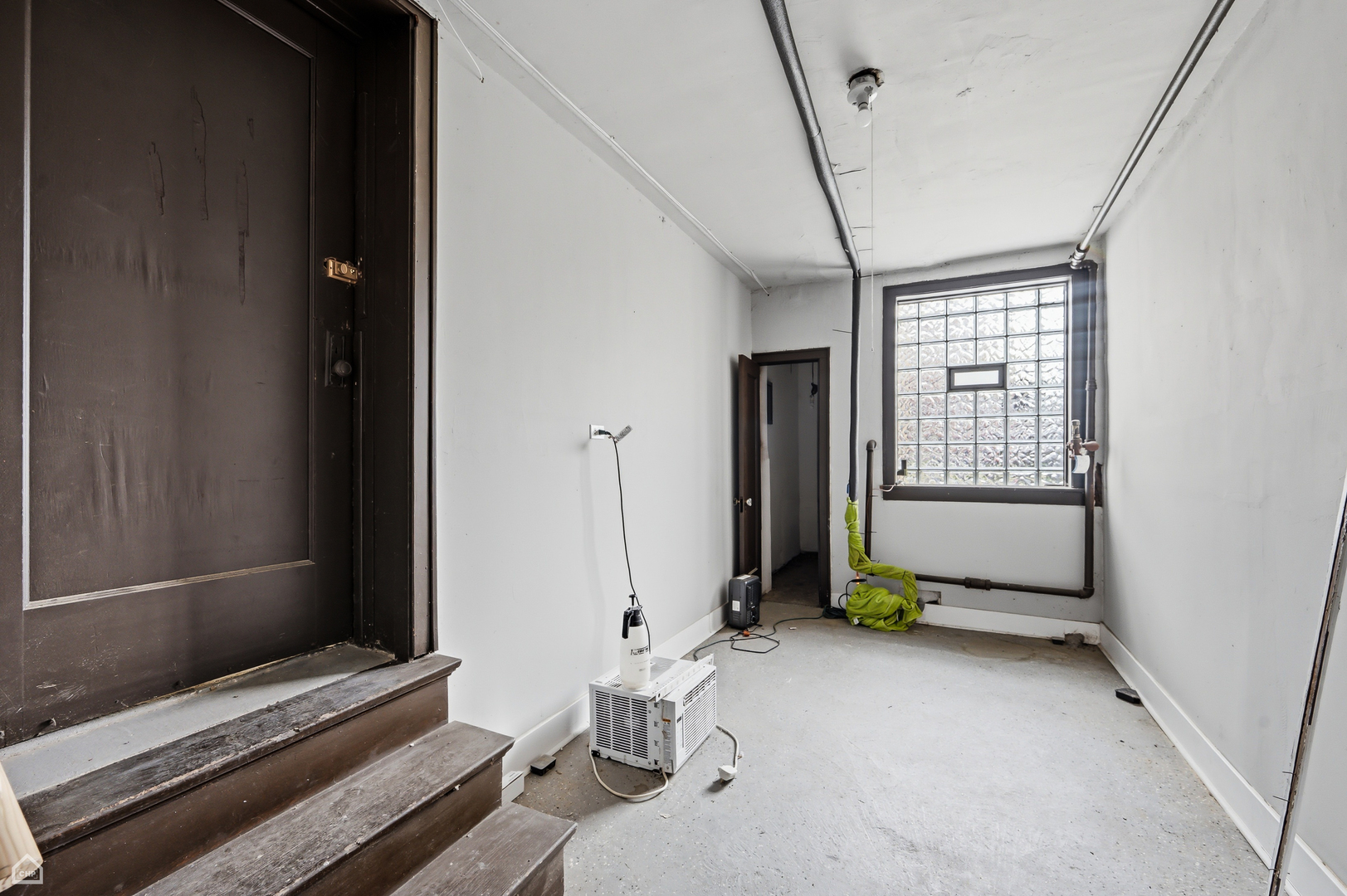 4520 W Jackson Boulevard Property Photo 13