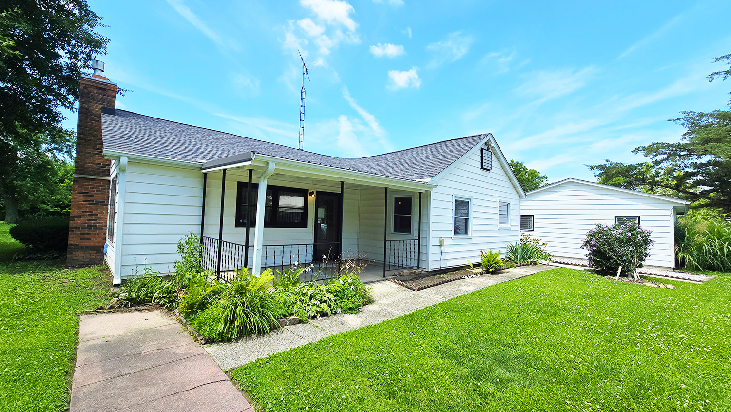 2769 Old 51 Road Property Photo 2