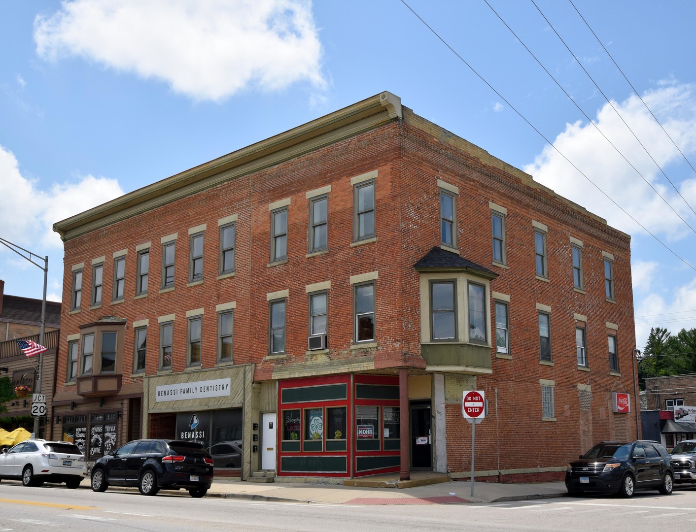 100 S State Street C Property Photo 1