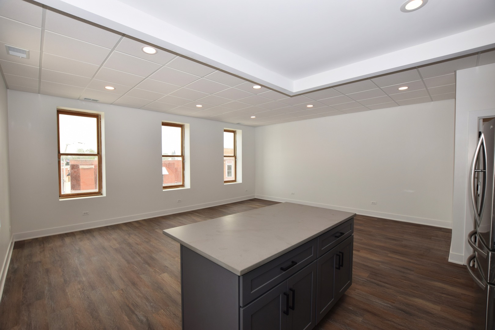 100 S State Street C Property Photo 10