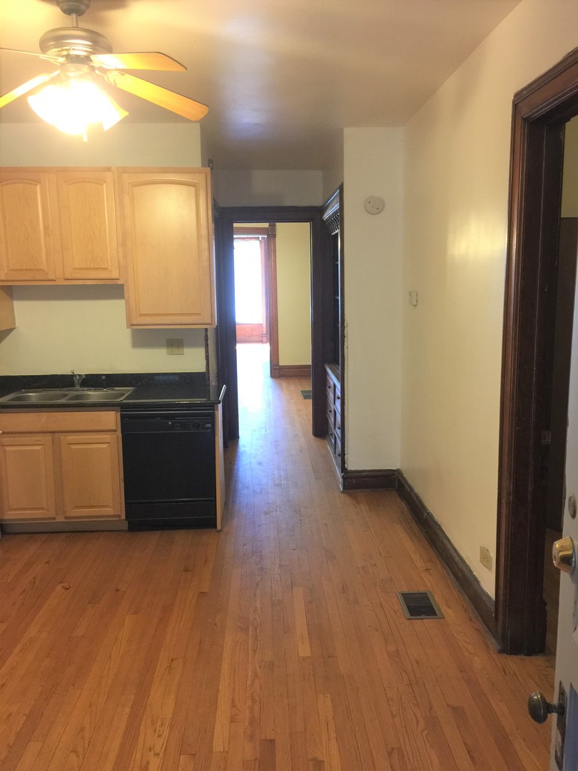 2337 N Bosworth Avenue 1 Property Photo 11