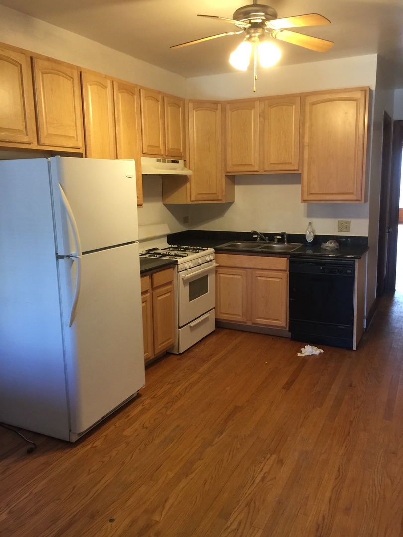 2337 N Bosworth Avenue 1 Property Photo 12
