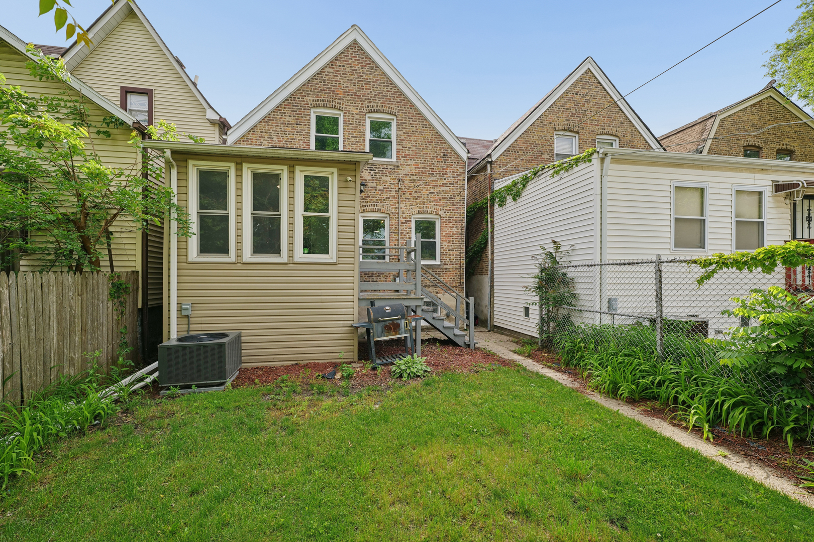 7005 S Eberhart Avenue Property Photo 15