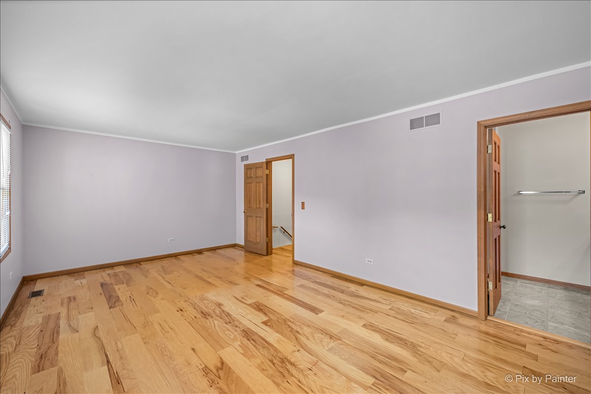 221 Foxmoor Road Property Photo 17