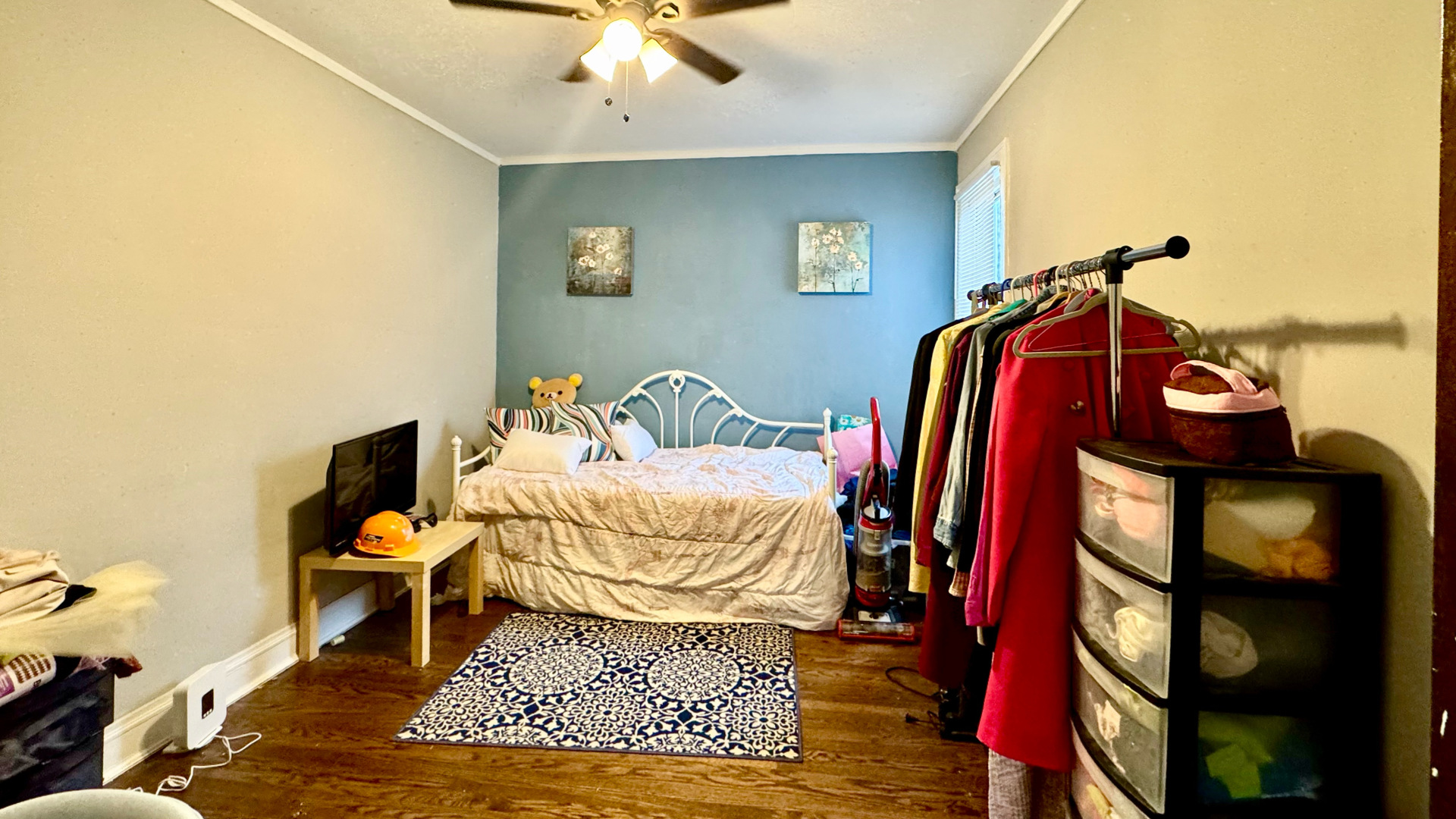 1526 W 89th Street Property Photo 7