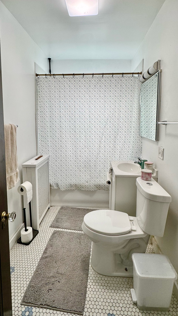 1526 W 89th Street Property Photo 8