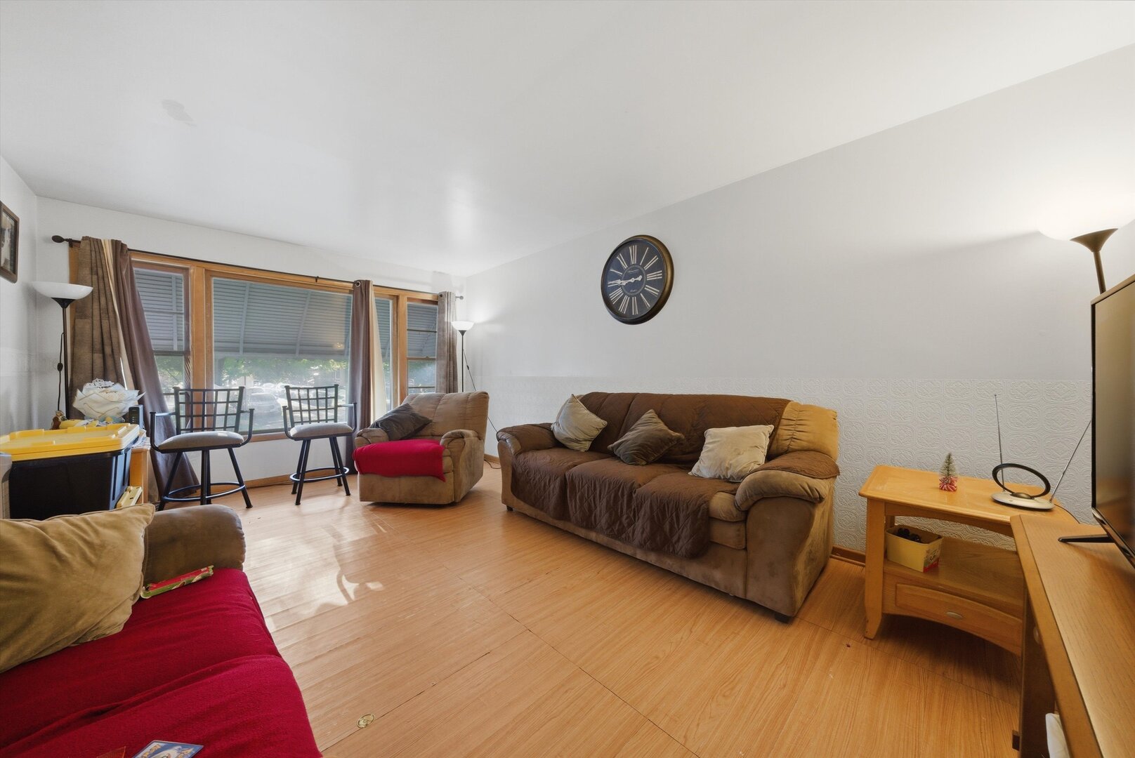 5433 S Homan Avenue Property Photo 5
